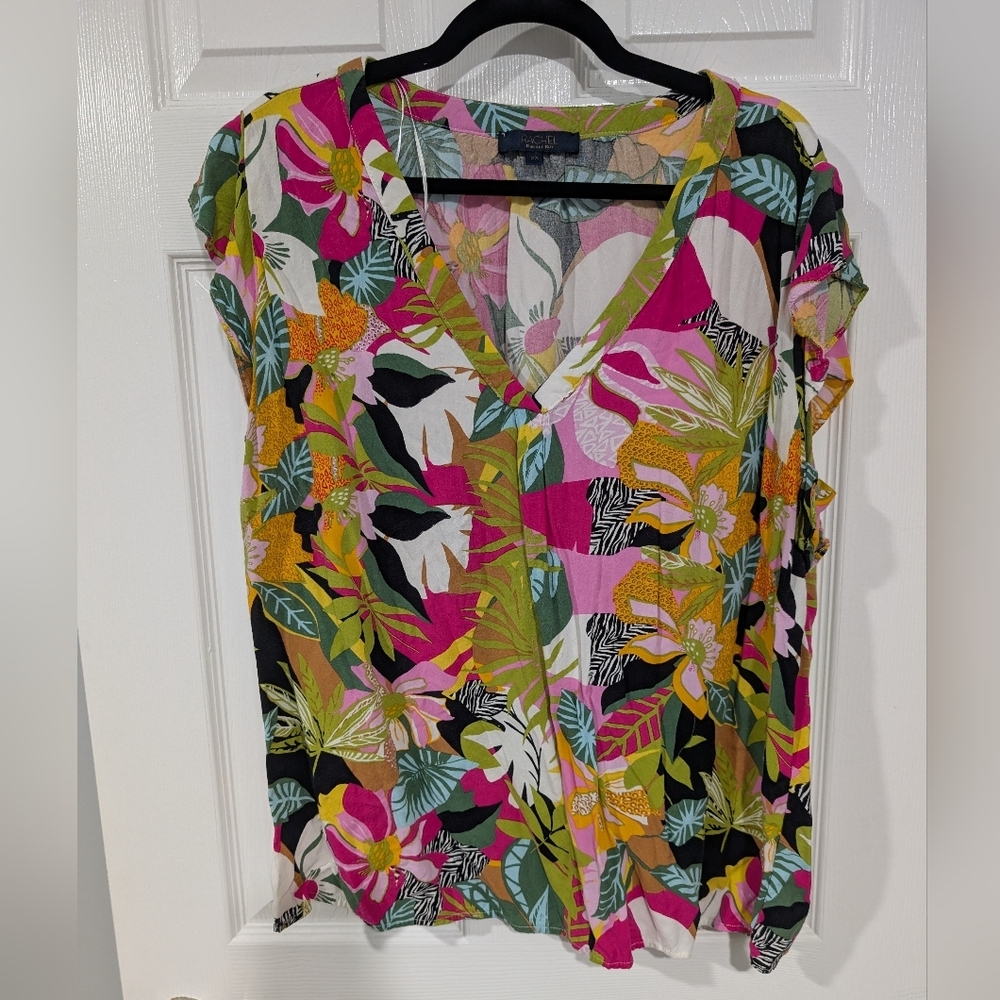 RACHEL Rachel Roy Floral/Tropical V-Neck Short Sleeve Blouse in Size 2X